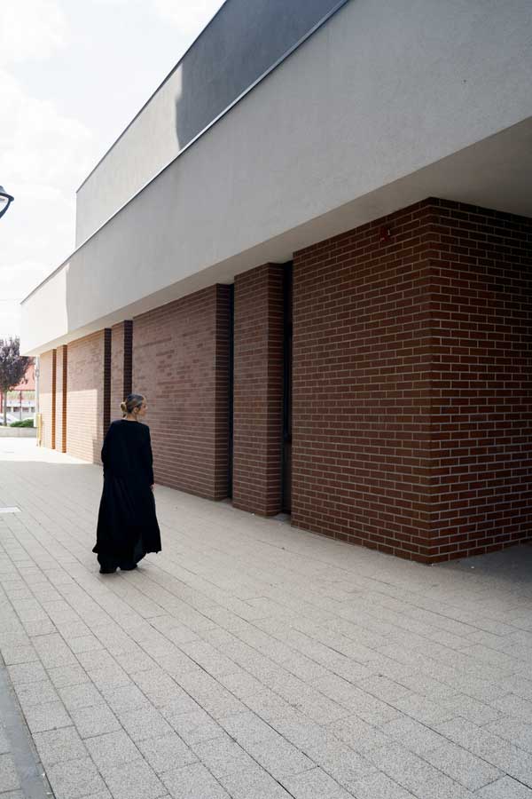 adora image 39
